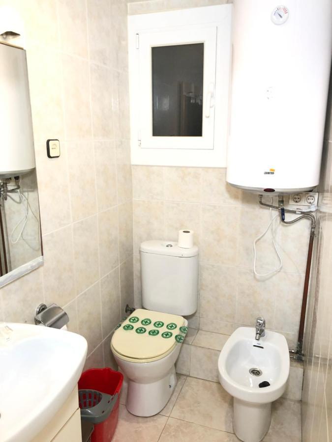 New! For 3 People Near Fira Gran Via * L’Hospitalet de Llobregat